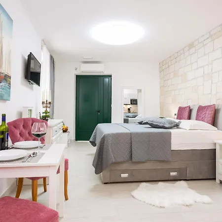 Arbol Lägenhet Split